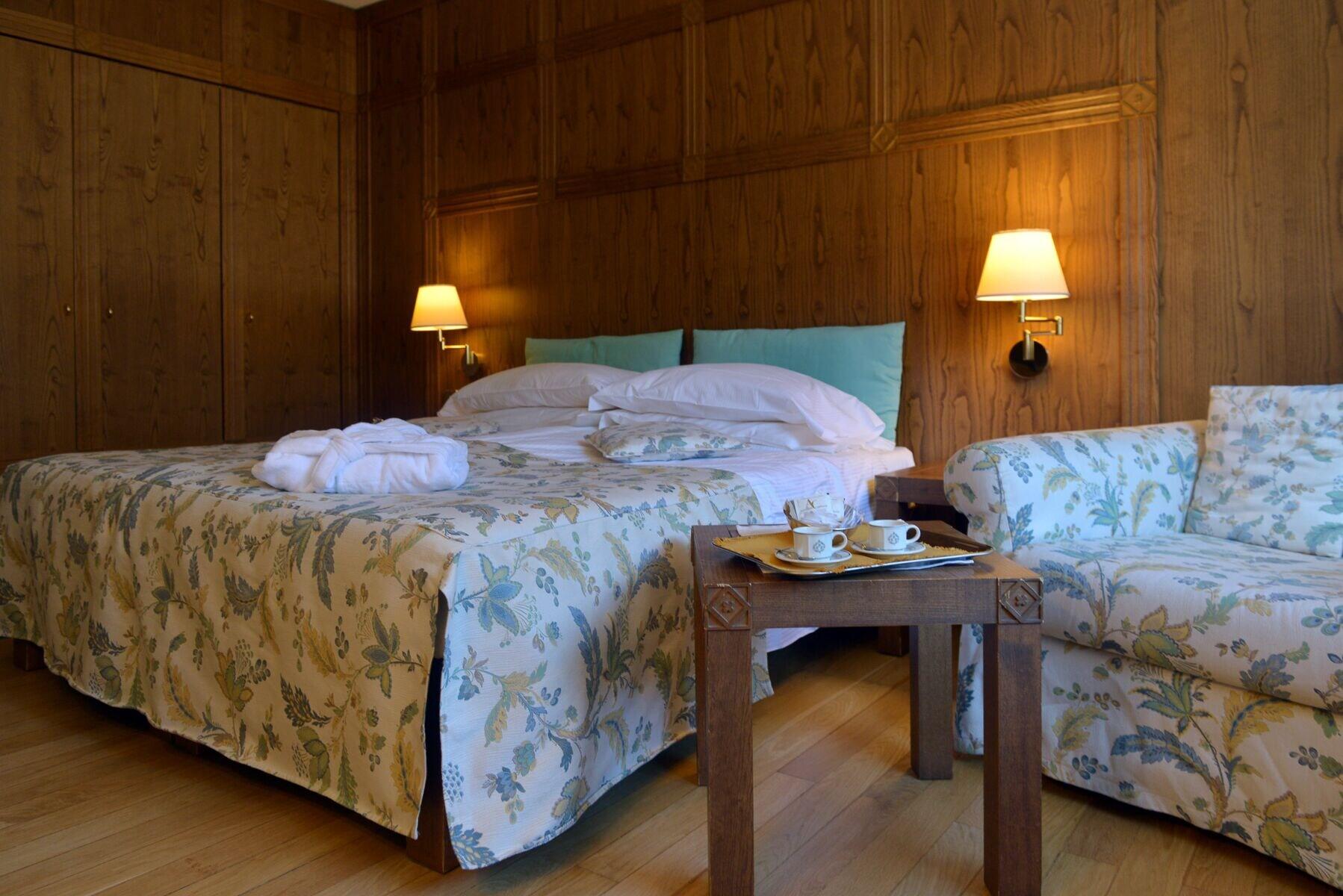 Savoia Palace Hotel Мадонна-ди-Кампильо Экстерьер фото
